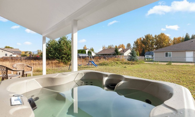 Sandpoint Casa | Mtn View Getaway - w/ Hot Tub, Close to Schweitzer