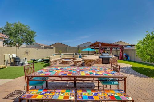 Entrada Del Oro Casa | Mtn-View Getaway with Outdoor Oasis in Gold Canyon