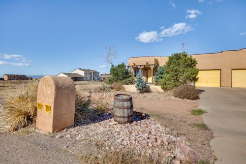 Pueblo West Casa | Mtn Views and Private Courtyard Home in Pueblo West