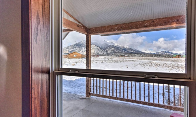 Nathrop Cabaña | Nathrop Escape w/ Grill: 2 Mi to Hot Springs!