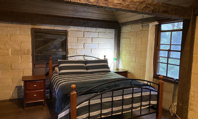 Grose Vale Cabaña | Casa del ladrillo del fango @ Hidden Valley Retreat Cottages