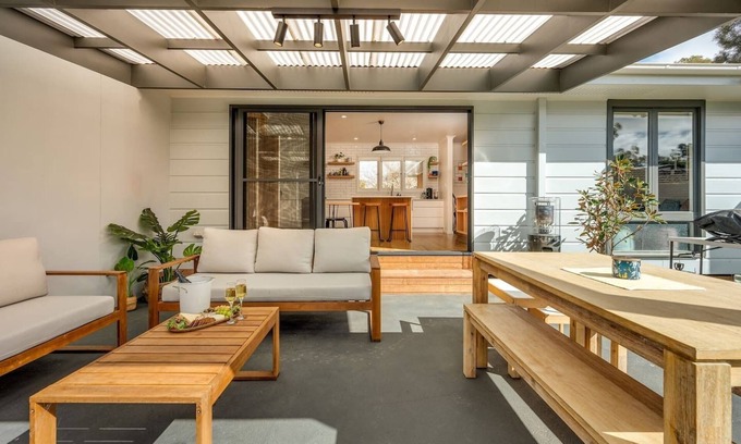 Central Mudgee Cabaña | Mudgee Burrow Nordic Cottage Chic in Town