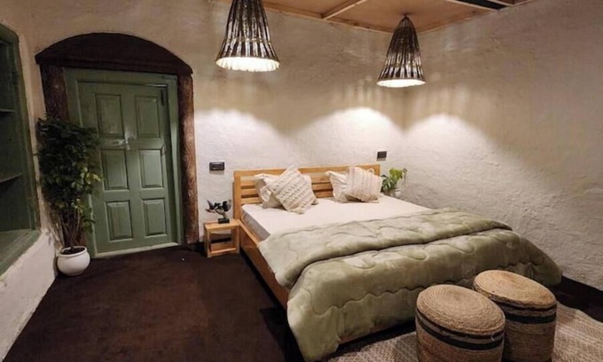 Bir Casa | Mudhouse Bir