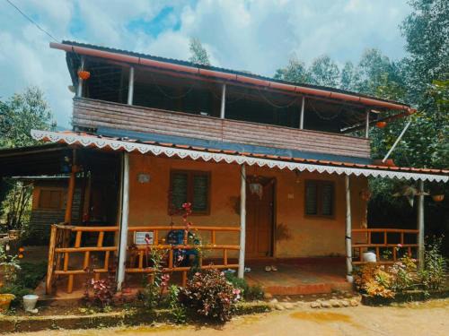 Kanthalloor Casa | Mudhouse Kanthalloor