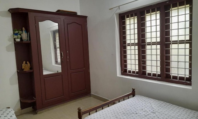 Alwaye Casa | MULAVARIKKAL HOUSE