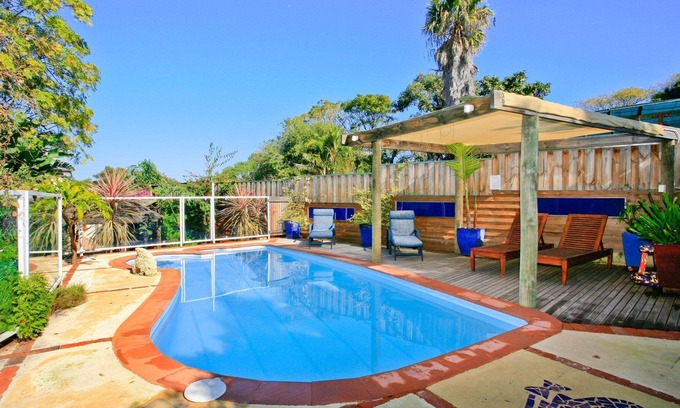 White Gum Valley Casa | Mulberry Mansion - Fremantle. A resort style holiday home.