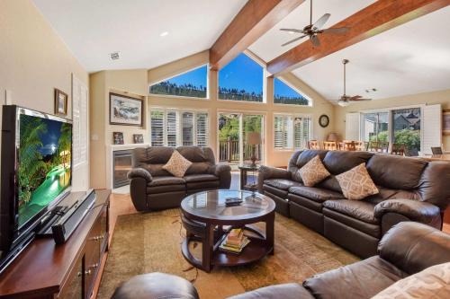 Mountain View Estates Casa | Mule Meadows - Classy Split level South Tahoe home