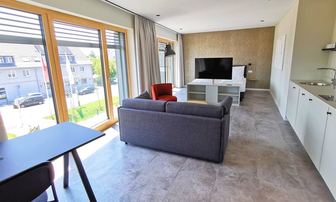 Meckenbeuren Apartamento | Multi-bed room for 4 guests with 45m² in Meckenbeuren (296795)