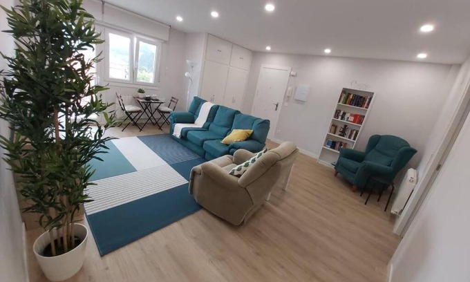 Mundaka Apartamento | Mundaka Sea & Mountain Views. Wifi, Parking