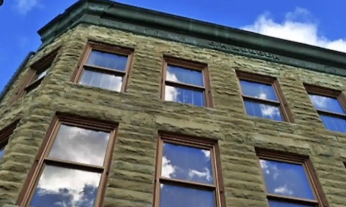 Geneva Apartamento | Munger Lofts Boutique 3er piso con cocina completa