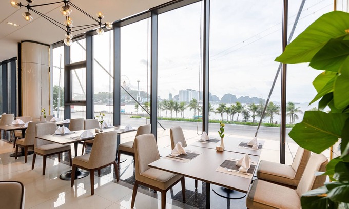 Bai Chay Hotel | Muong Thanh Grand Bai Chay Hotel