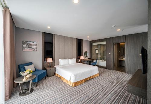 Phu Nhuan Hotel | Muong Thanh Luxury Saigon Hotel