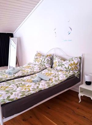 Saint Georgen Ot Brigach Apartamento | Muota River Loft & Muota Industry Apartment near Stoos