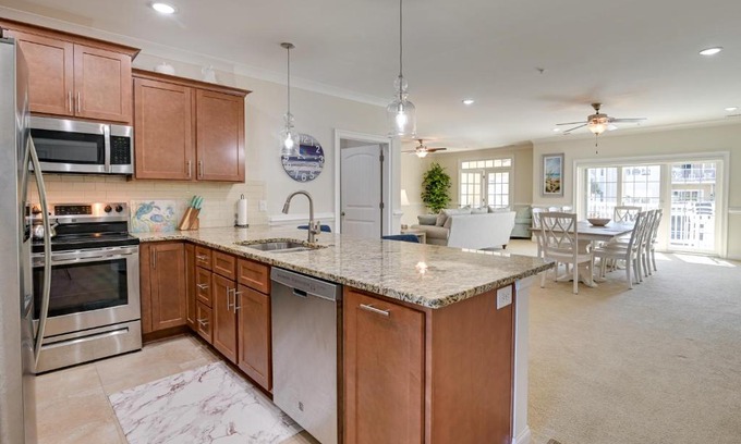 Garden City Apartamento | Murrells Inlet Golf Resort Condo 1 Mile to Beach!