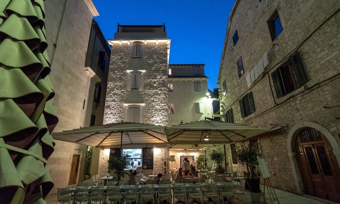 Old Town Hotel | Murum Boutique Hotel