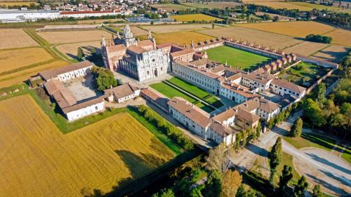 Giussago Hotel | MUSEO GAR - AgriHotel - C 5 e 6