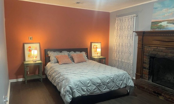 Whitehaven Casa | +Music City Home near Airport!!+