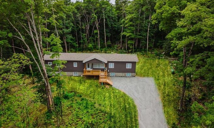 Kearney Casa | Muskoka cottage near Algonquin provincial park