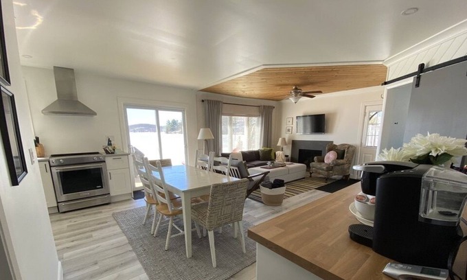 Utterson Cabaña | Muskoka Cottage With Private Beach