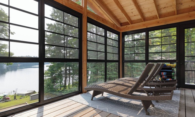 Bracebridge Cabaña | Muskoka Gem: 10pp/fireplaces/canoe/kayaks