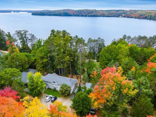 Dwight Casa | Muskoka Waterfront Retreat