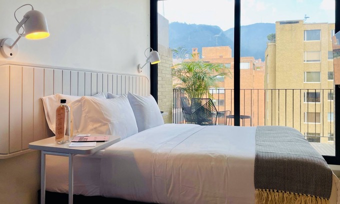 Zona Rosa Apartamento | Muttuo by Wynwood House
