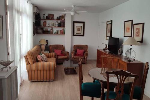 Cercadilla-Medina Azahara Apartamento | MUY CÉNTRICO, A 8 MIN DEL AVE ANDANDO, REFORMADO.
