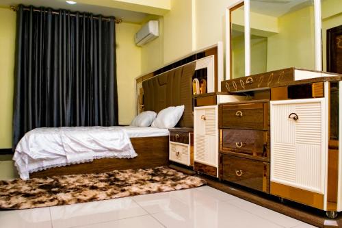 Kariakoo Apartamento | Mvita Heights Retreat