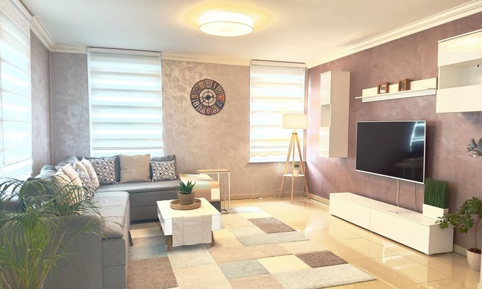 Frankenthal Apartamento | My apartment, City Garden, terrace, air conditioning, 6 persons