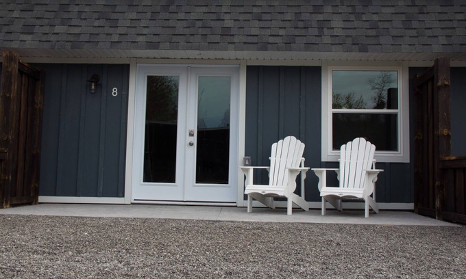 Dunnville Casa | My Lighthouse Cottages # 8