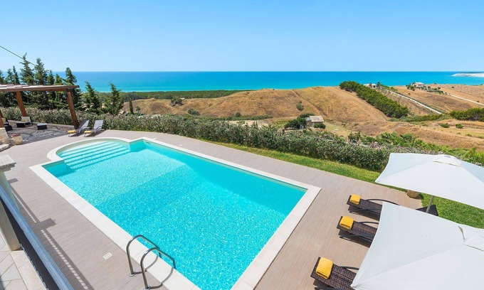 Montallegro Villa | Villa en Cattolica Eraclea con 3 habitaciones, capacidad 6