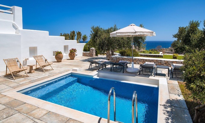 Kamari Villa | Villa en Fira con 2 habitaciones, capacidad 5