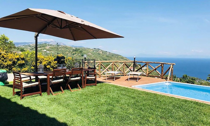 Termini Villa | Villa en Massa Lubrense con 4 habitaciones, capacidad 8