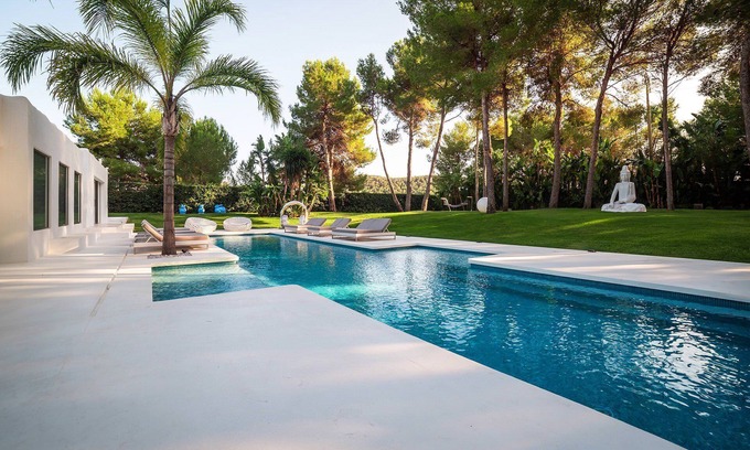 Sant Josep de sa Talaia Villa | Villa en San Jose De La Atalaya con 9 habitaciones, capacidad 18