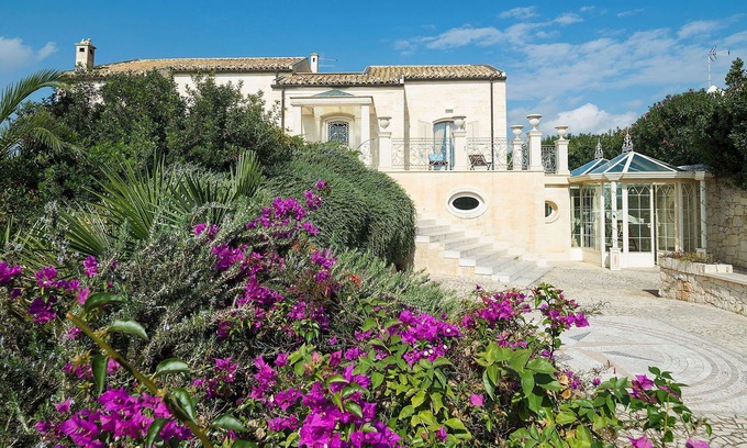 Donnalucata Villa | Villa en Scicli con 4 habitaciones, capacidad 8