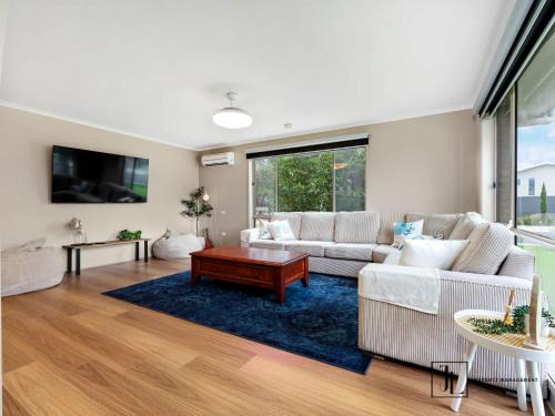 Surfside Casa | Myamba Sands, 150m to Beach