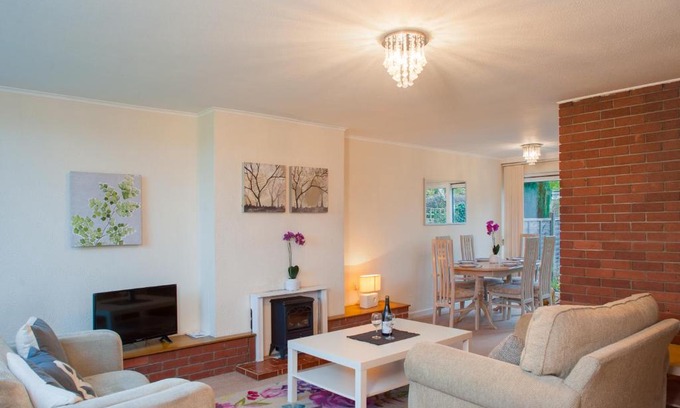 Staple Hill Casa | MyCityHaven - The Chippings - Village life in the city