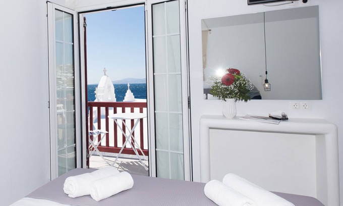 Little Venice Apartamento | Myconian Little Venice Sunset suite