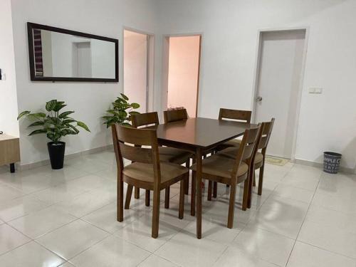 Bandar Baru Bangi Apartamento | MyHomestay Adelia 2
