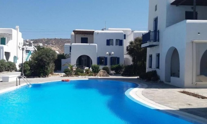 Ano Mera Casa | Mykonos Ornos "Villa Simelia" with pool