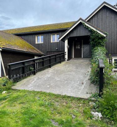 Hustad Apartamento | Myrbø Gård Summer Apartment For Rent, Close To The Atlantic Ocean Road