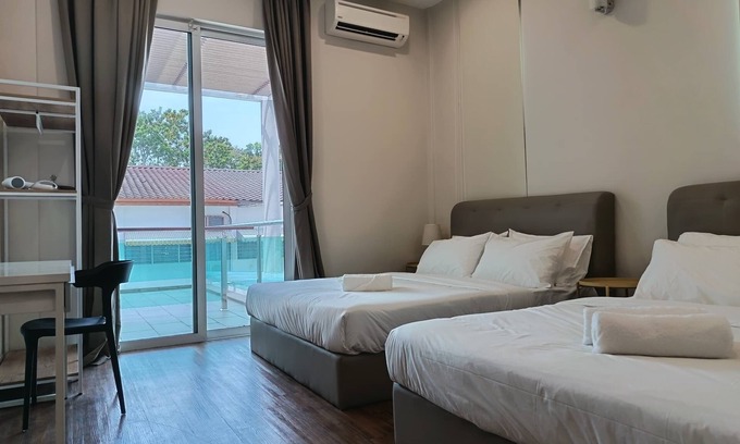 Downtown George Town Casa | myRoom at 11 J Adams