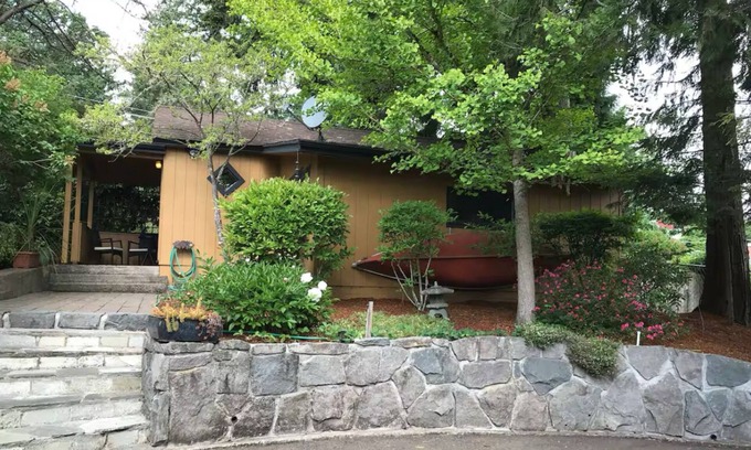 West Salem Apartamento | Myrtle Cottage Guesthouse West Salem
