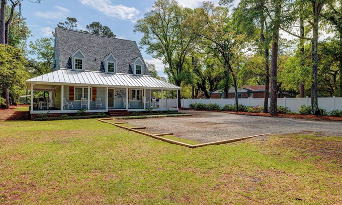 Myrtle Grove Casa | Myrtle Grove Inn - Bed and Breakfast in Wilmington