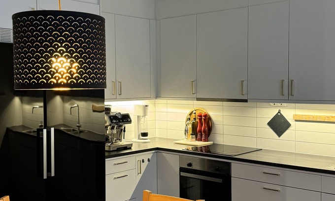 Vaster Apartamento | Mysigt Familjevänlig Lägenhet i Mitten Hyllie