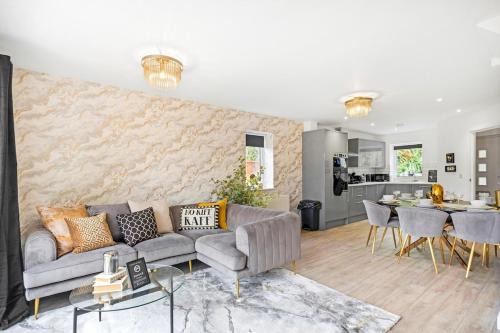 Pontrilas Casa | Mystic Heights- Wyndale Signature Stays