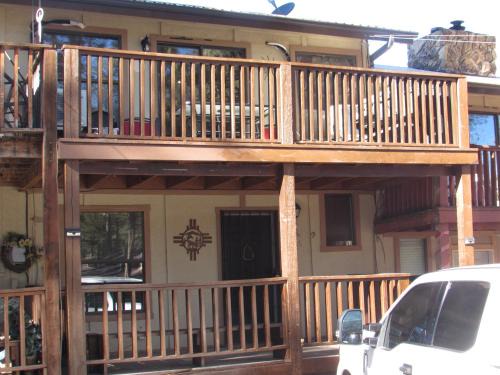 La Loma Complejo | Mystic Pines Condos