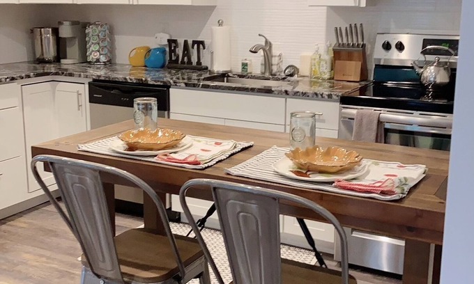 Stonington Apartamento | Mystic Surfside Get Away