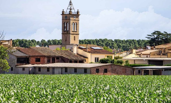 Bescano Casa | CASA NÚRIA con Piscina pública y solarium