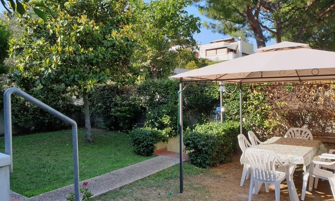 Villaggio Taunus Apartamento | N240 - Numana, delightful four-room tavern with garden and pool